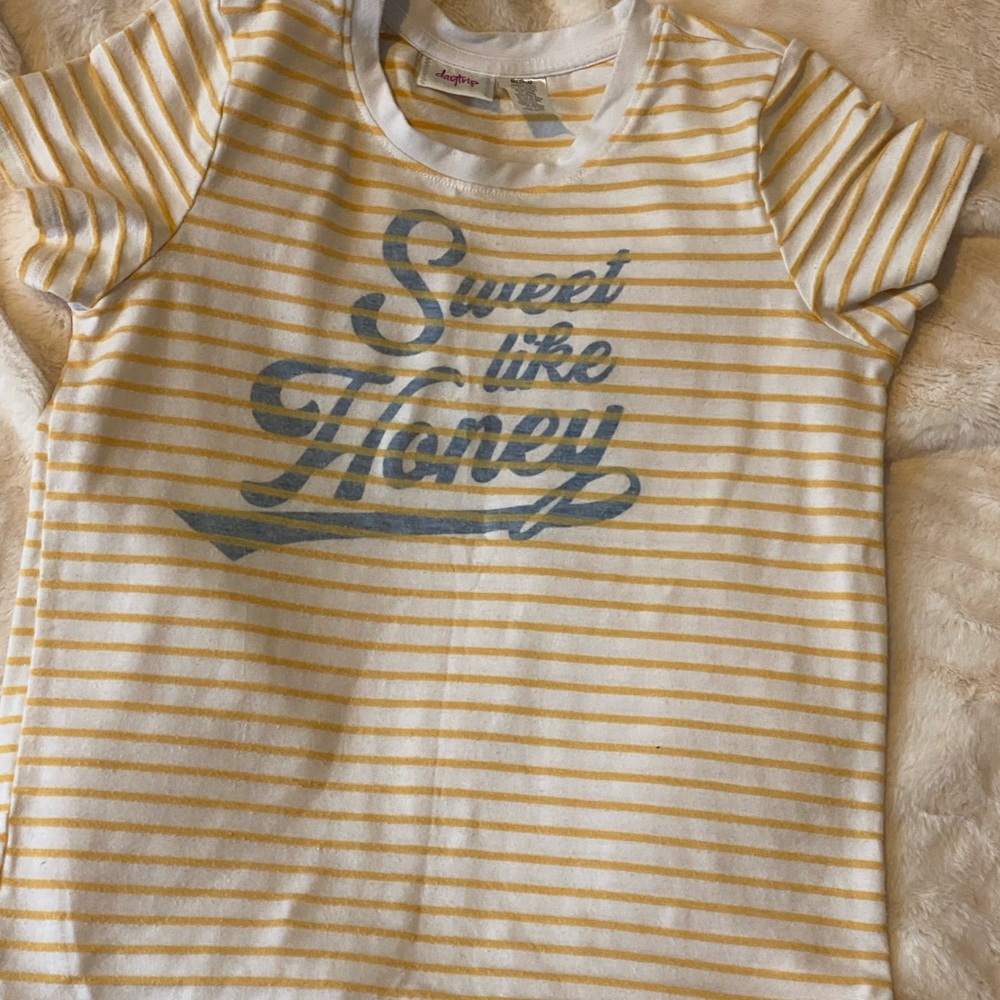 3/$15 Girls Daytrip T-shirt